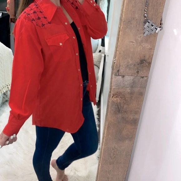 Vintage red country western snap button shirt size large - Picture 2 of 9